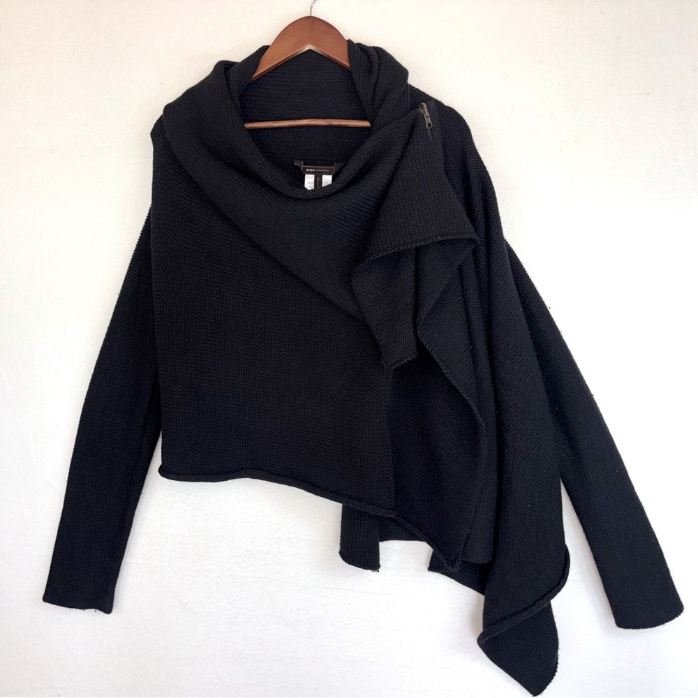 BCBG MAXAZRIA Cashmere Wool Assymetrical
Cardigan Sweater‎ Full Zip Black Small